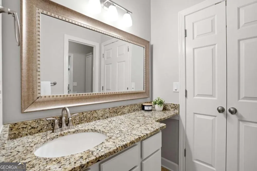 12880 Bucksport DR Roswell, GA 30075