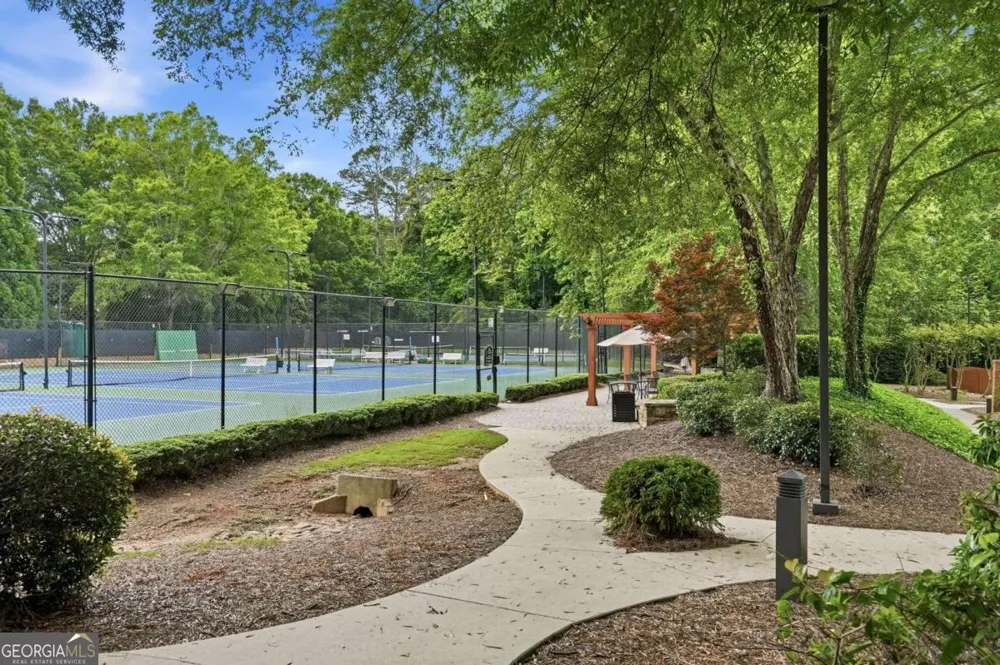 12880 Bucksport DR Roswell, GA 30075