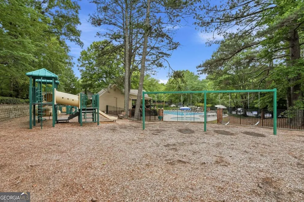 12880 Bucksport DR Roswell, GA 30075