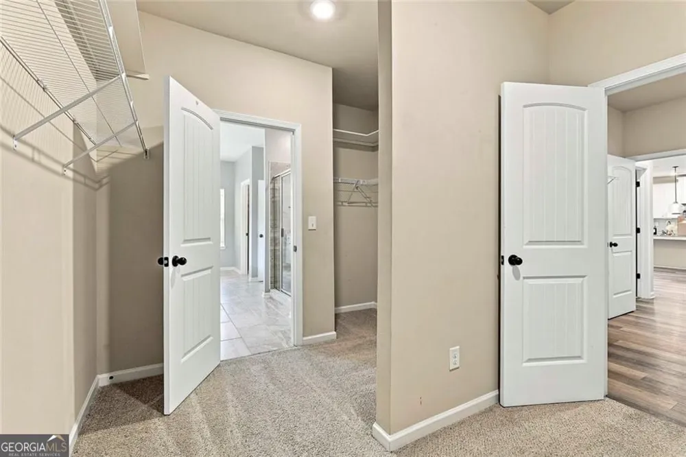 155 Estancia LN Fayetteville, GA 30215