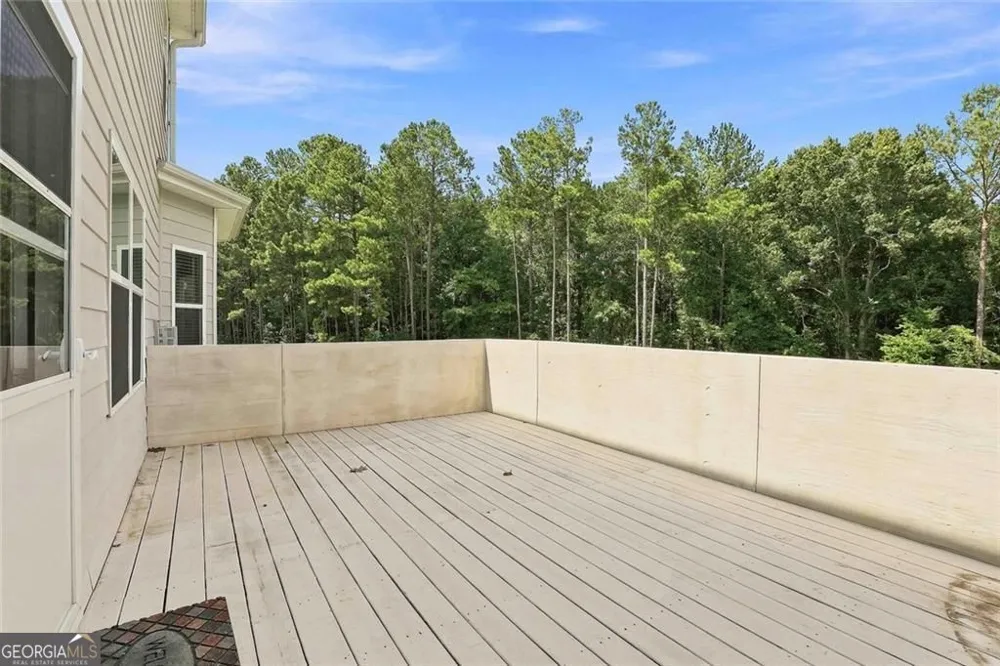 155 Estancia LN Fayetteville, GA 30215