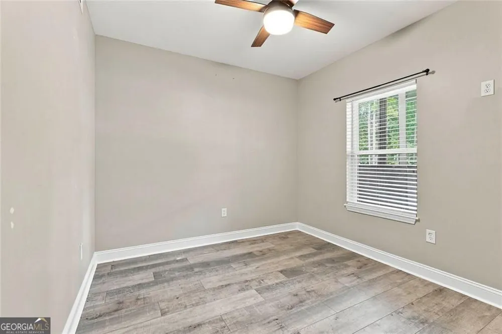 155 Estancia LN Fayetteville, GA 30215