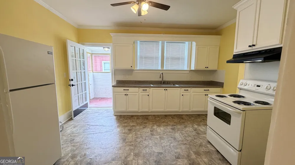 403 E Elm ST Rockmart, GA 30153