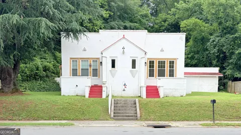 403 E Elm ST