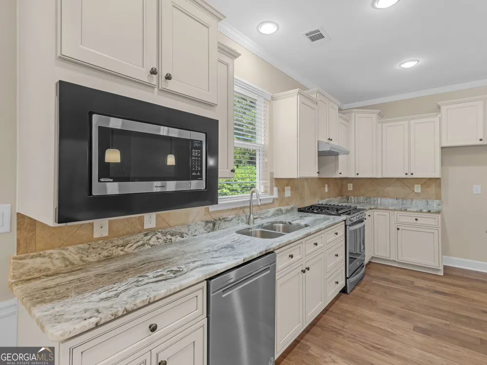 100 Crape Myrtle DR Griffin, GA 30223