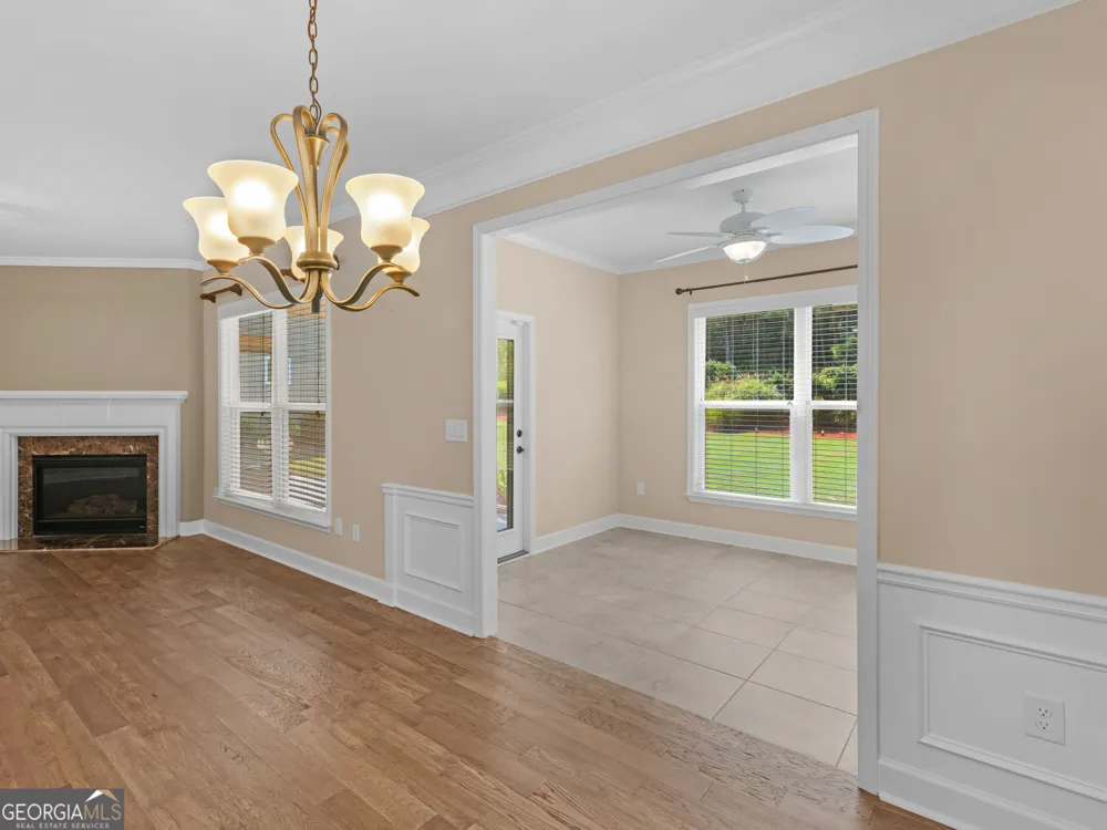 100 Crape Myrtle DR Griffin, GA 30223
