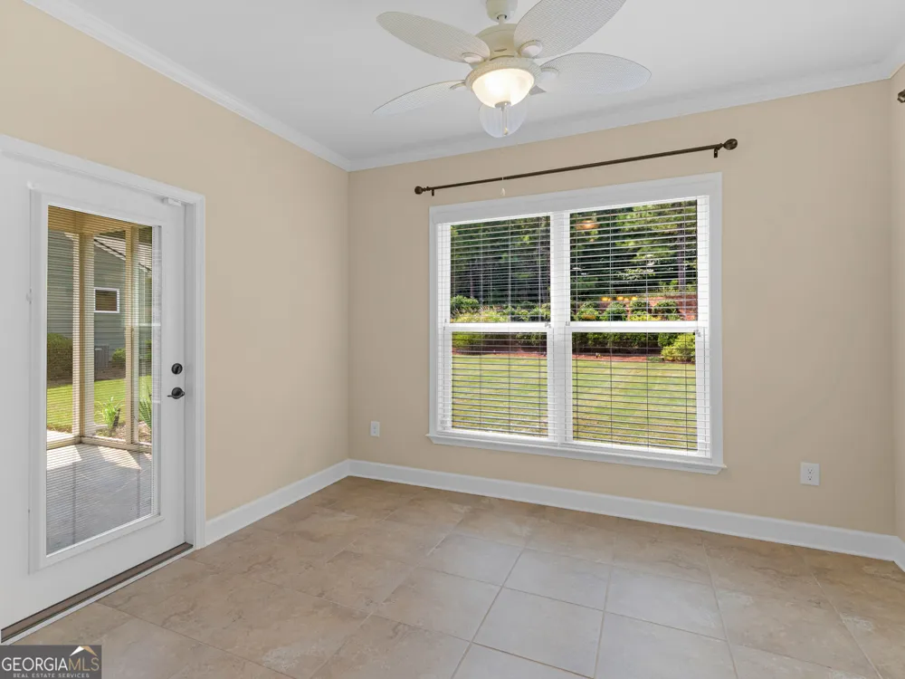 100 Crape Myrtle DR Griffin, GA 30223