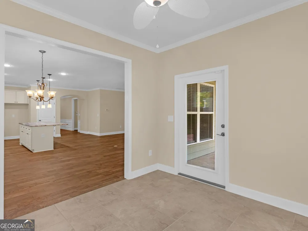 100 Crape Myrtle DR Griffin, GA 30223
