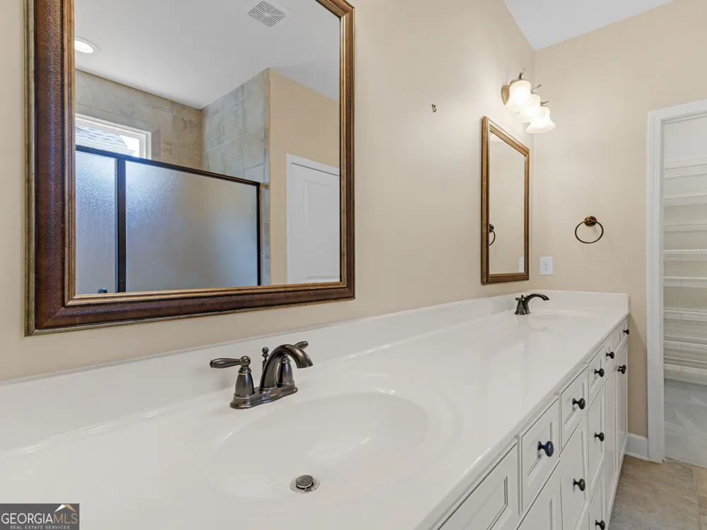 100 Crape Myrtle DR Griffin, GA 30223