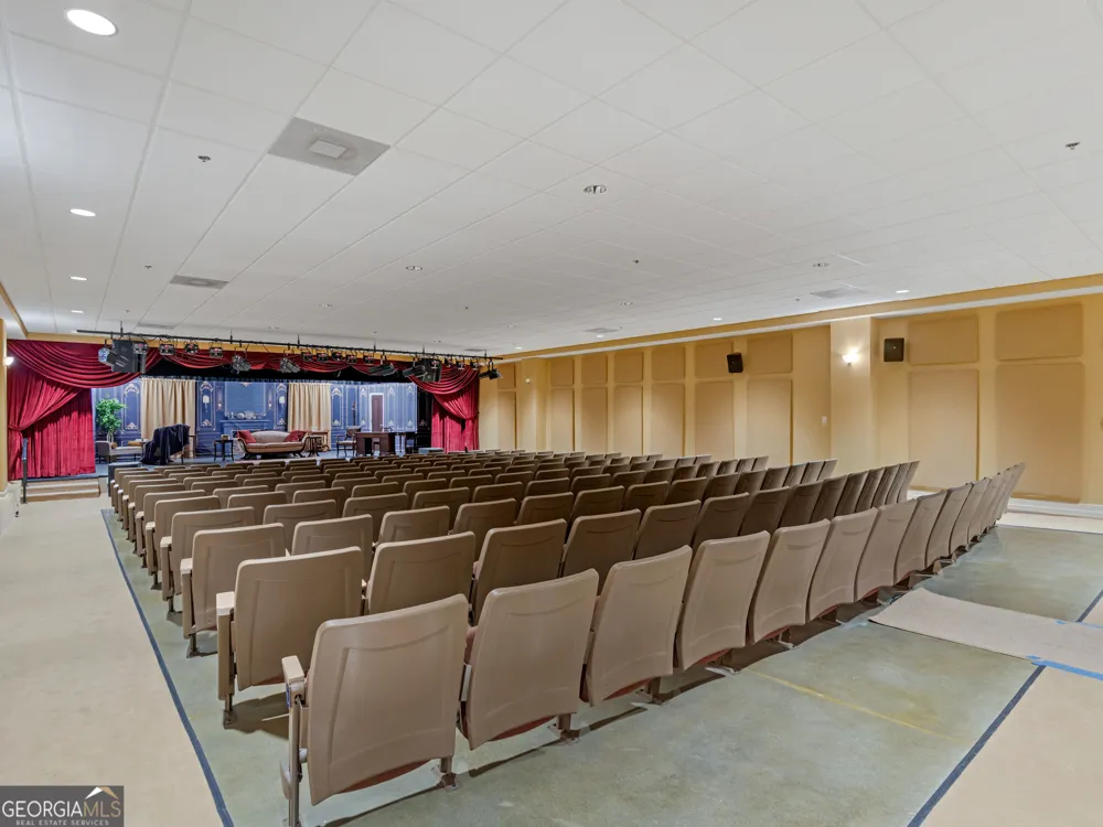 100 Crape Myrtle DR Griffin, GA 30223