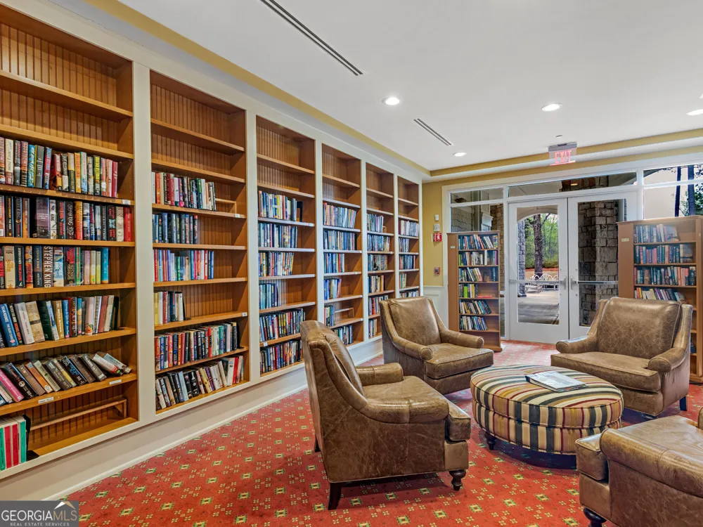 100 Crape Myrtle DR Griffin, GA 30223
