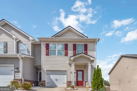 3682 Acorn DR