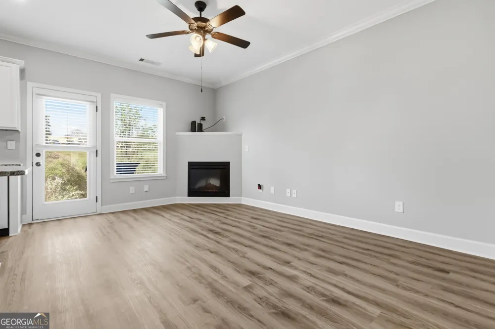 3682 Acorn DR Oakwood, GA 30566