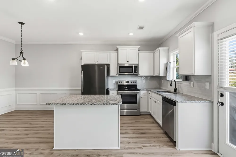 3682 Acorn DR Oakwood, GA 30566