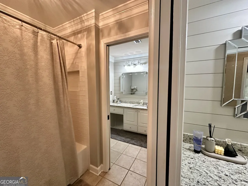 4421 Lucerne PL SW Lilburn, GA 30047