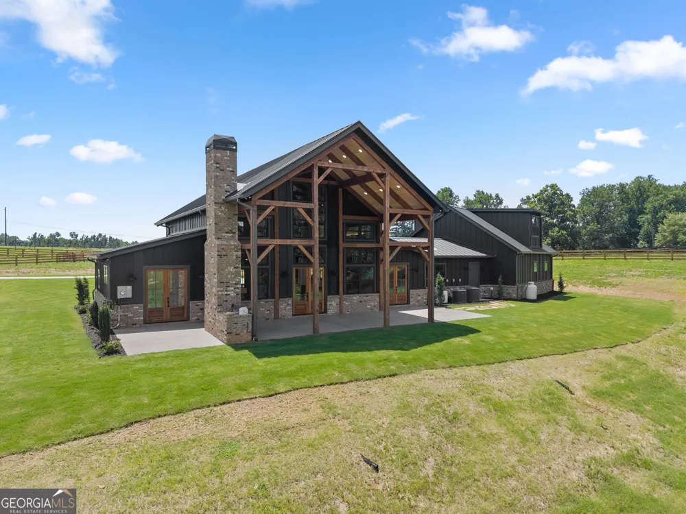 5711 Cleveland HWY Clermont, GA 30527