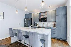 1380 Stirling CIR NW Atlanta, GA 30318