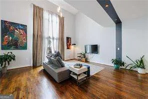 1380 Stirling CIR NW Atlanta, GA 30318