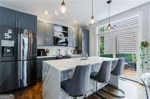 1380 Stirling CIR NW Atlanta, GA 30318