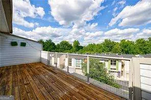 1380 Stirling CIR NW Atlanta, GA 30318