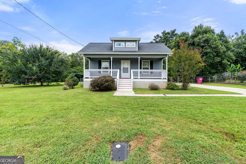 731 Shi PL Macon, GA 31206