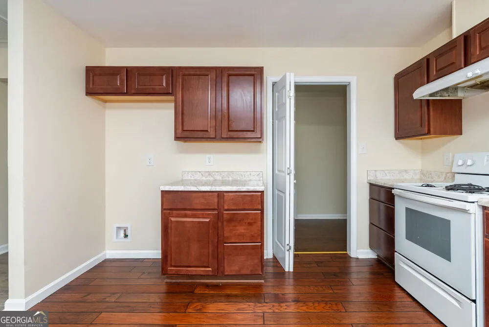 731 Shi PL Macon, GA 31206