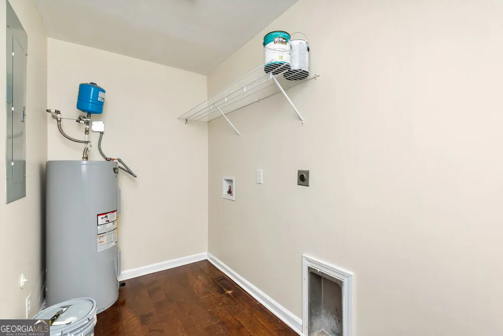 731 Shi PL Macon, GA 31206