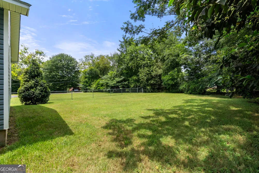 731 Shi PL Macon, GA 31206