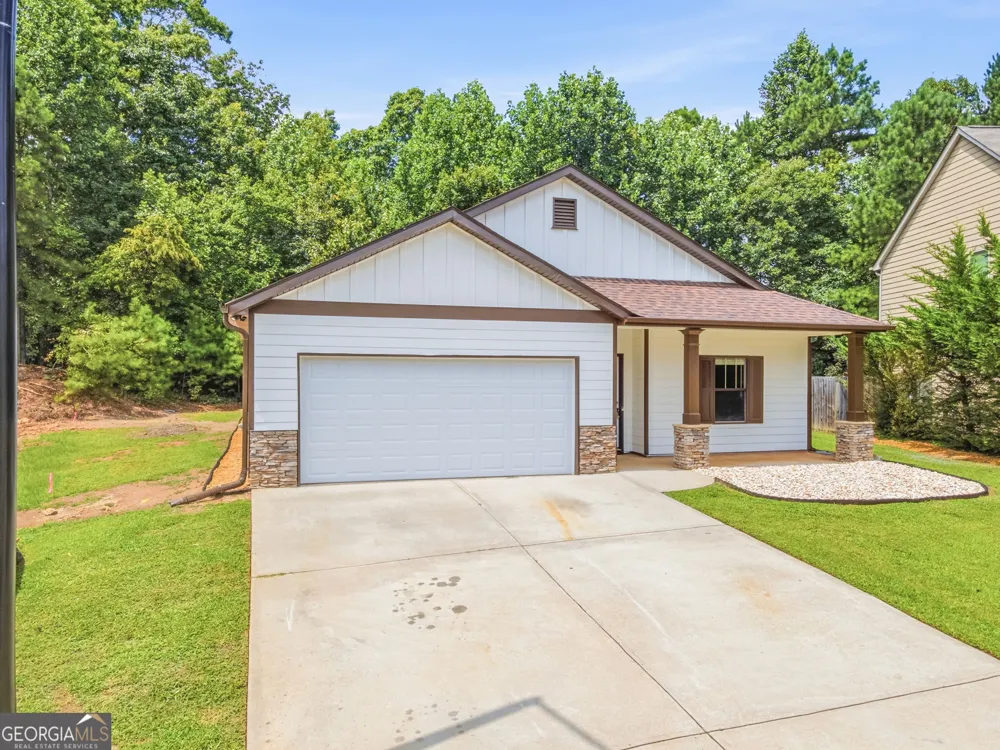 752 Stable View LOOP Dallas, GA 30132