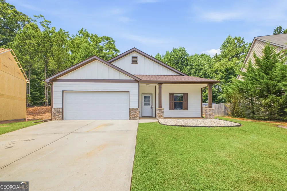 752 Stable View LOOP Dallas, GA 30132