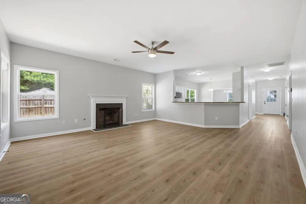 752 Stable View LOOP Dallas, GA 30132