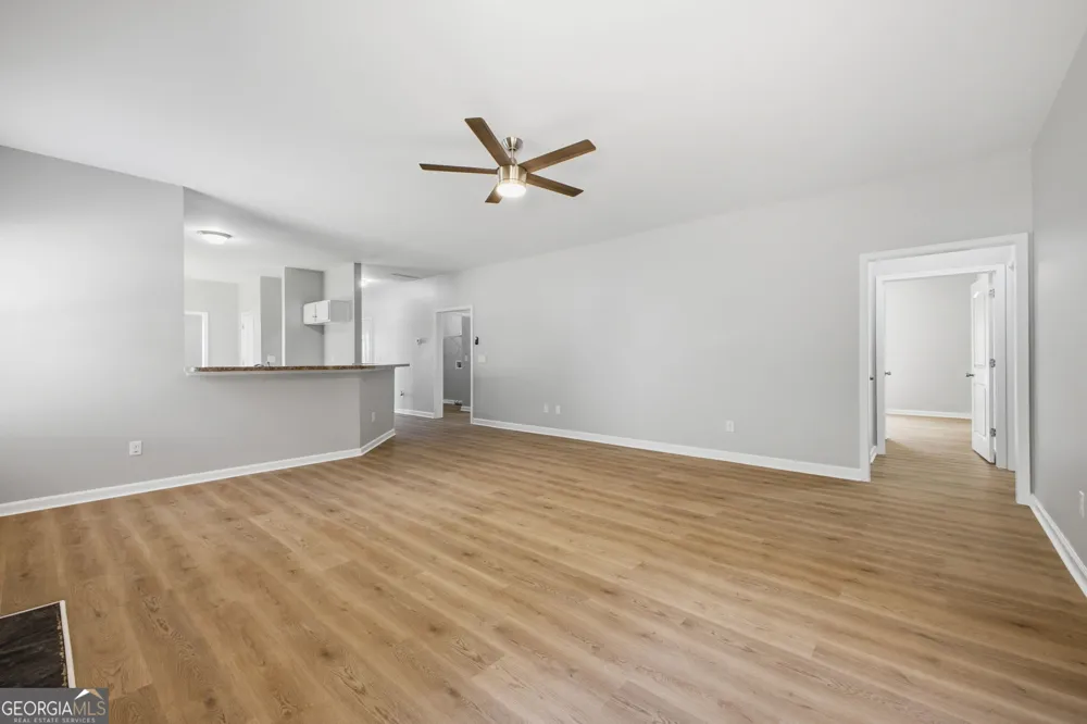 752 Stable View LOOP Dallas, GA 30132