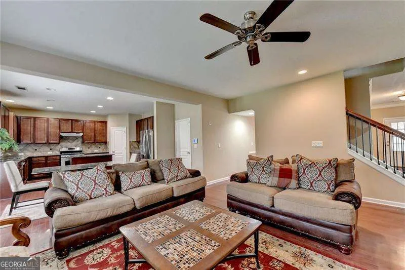 4228 Woods Creek LN Suwanee, GA 30024
