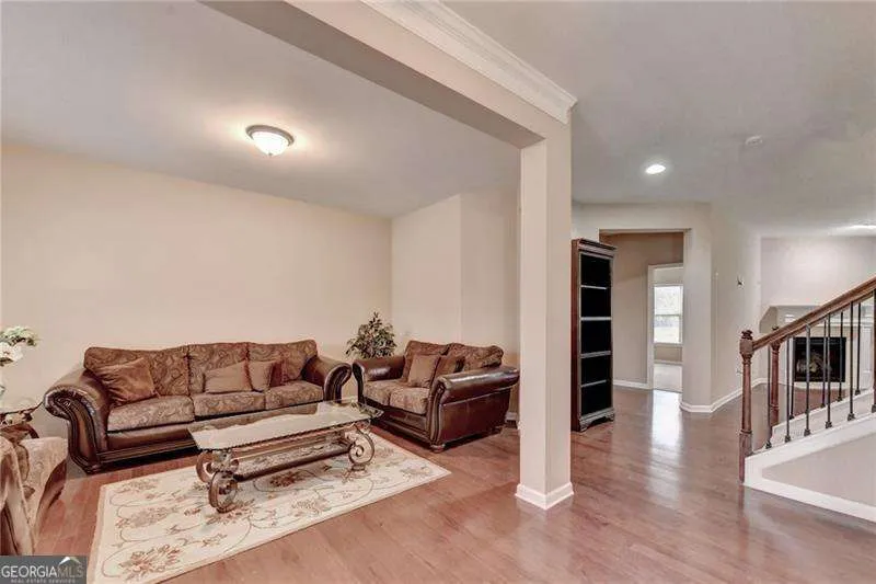 4228 Woods Creek LN Suwanee, GA 30024