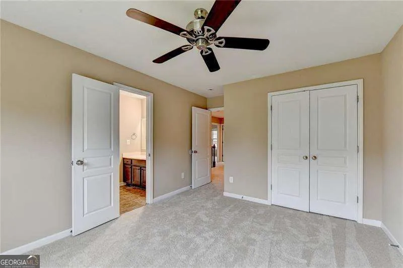 4228 Woods Creek LN Suwanee, GA 30024