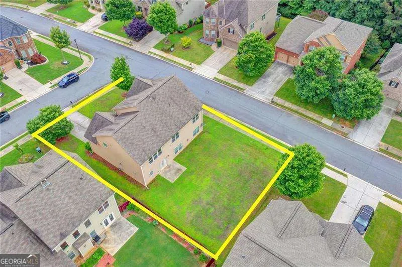 4228 Woods Creek LN Suwanee, GA 30024