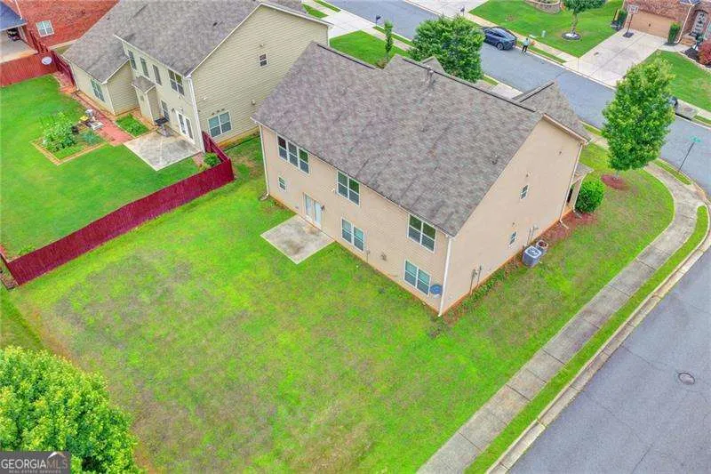 4228 Woods Creek LN Suwanee, GA 30024