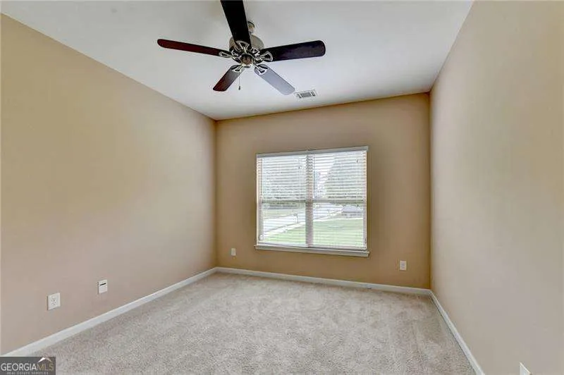 4228 Woods Creek LN Suwanee, GA 30024