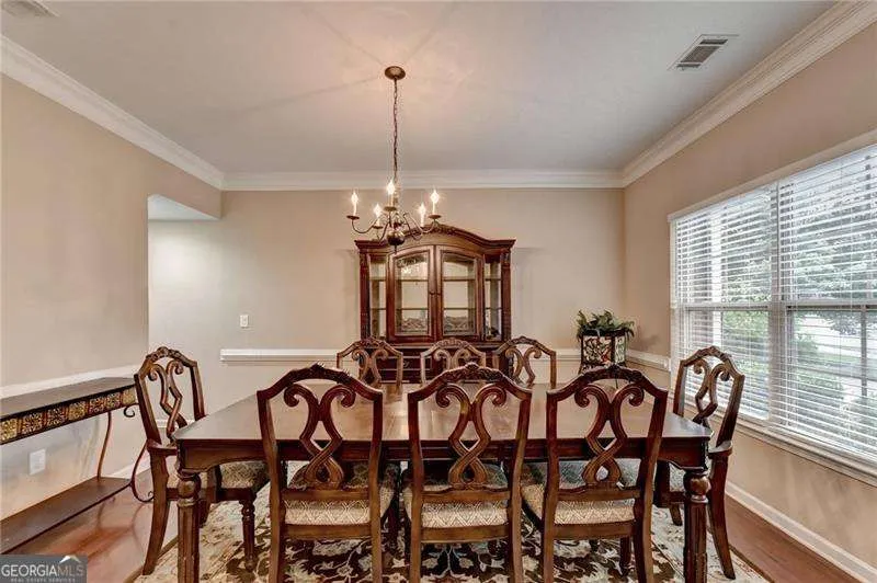 4228 Woods Creek LN Suwanee, GA 30024