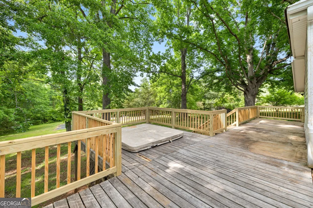 808 Knollwood DR Winder, GA 30680