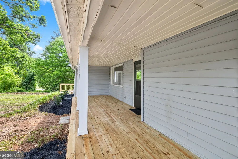 808 Knollwood DR Winder, GA 30680