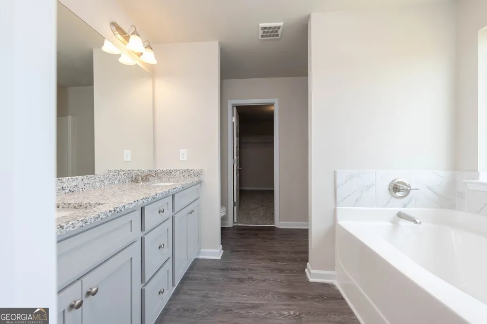 190 Ruby Robin RD Jefferson, GA 30549