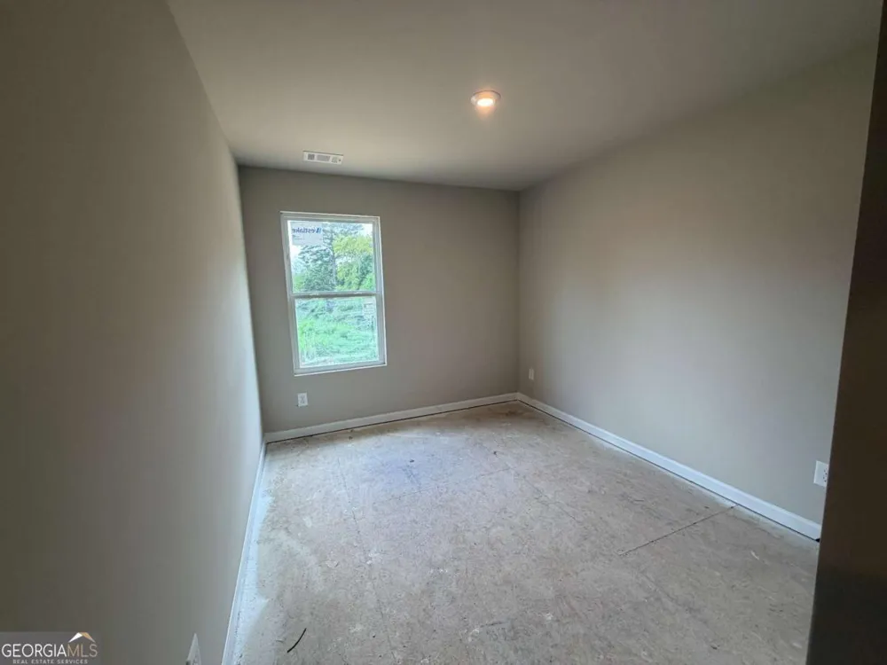 327 Rolling Green RD Adairsville, GA 30103