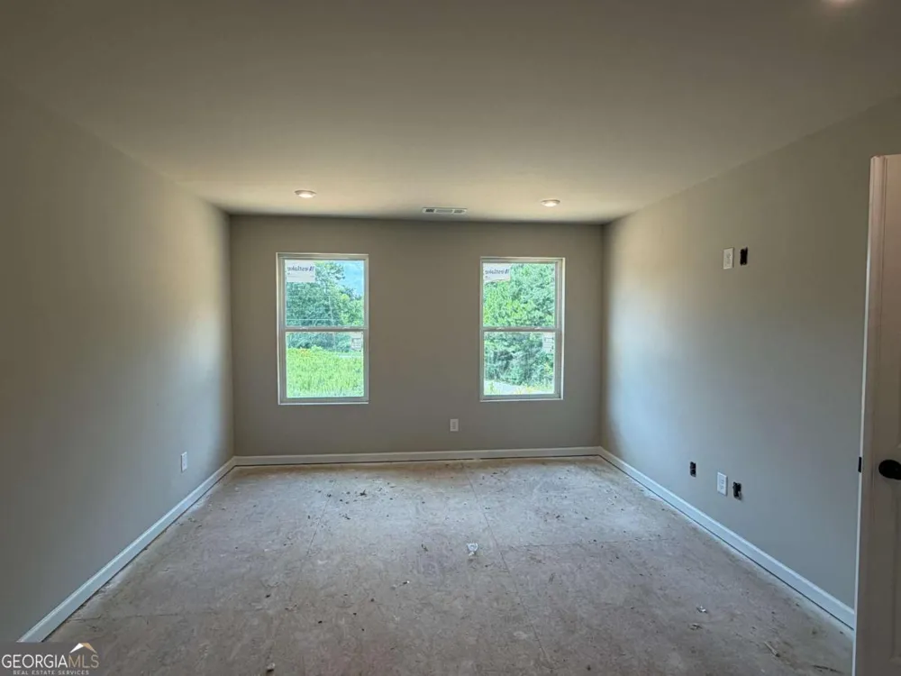 329 Rolling Green RD Adairsville, GA 30103
