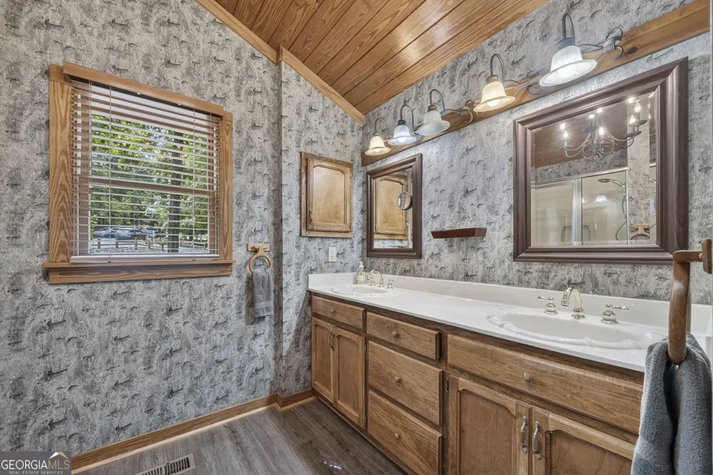 105 Horseshoe CT Eatonton, GA 31024