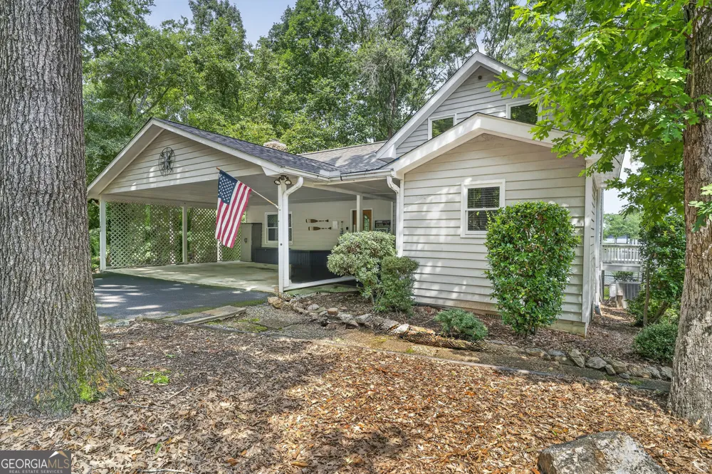 105 Horseshoe CT Eatonton, GA 31024