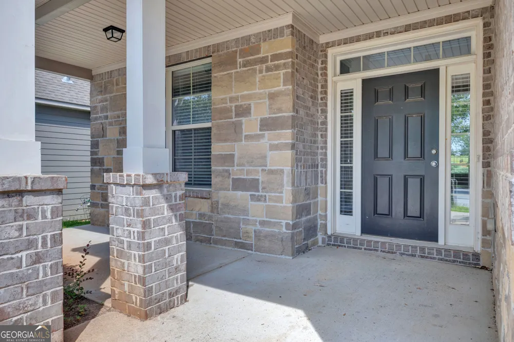 910 Southfork DR Loganville, GA 30052