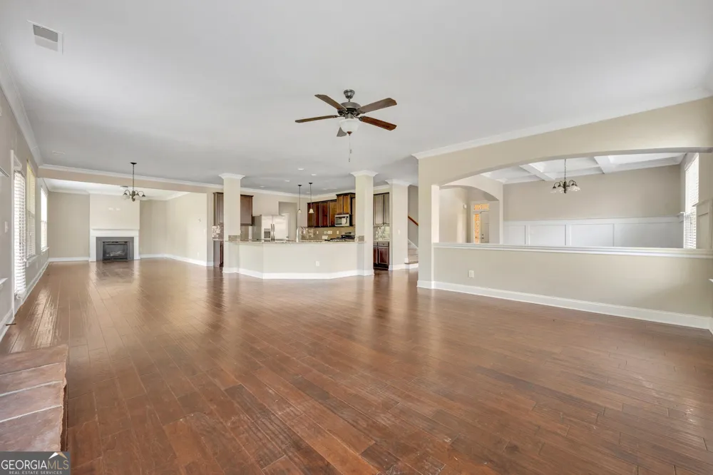 910 Southfork DR Loganville, GA 30052
