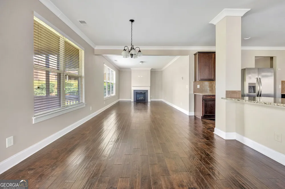 910 Southfork DR Loganville, GA 30052