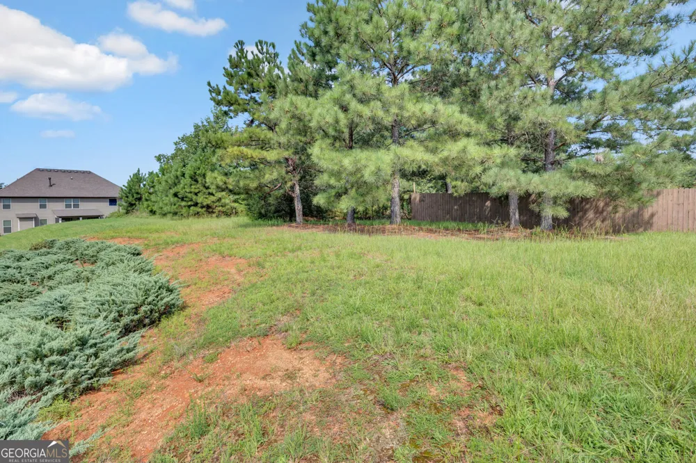 910 Southfork DR Loganville, GA 30052